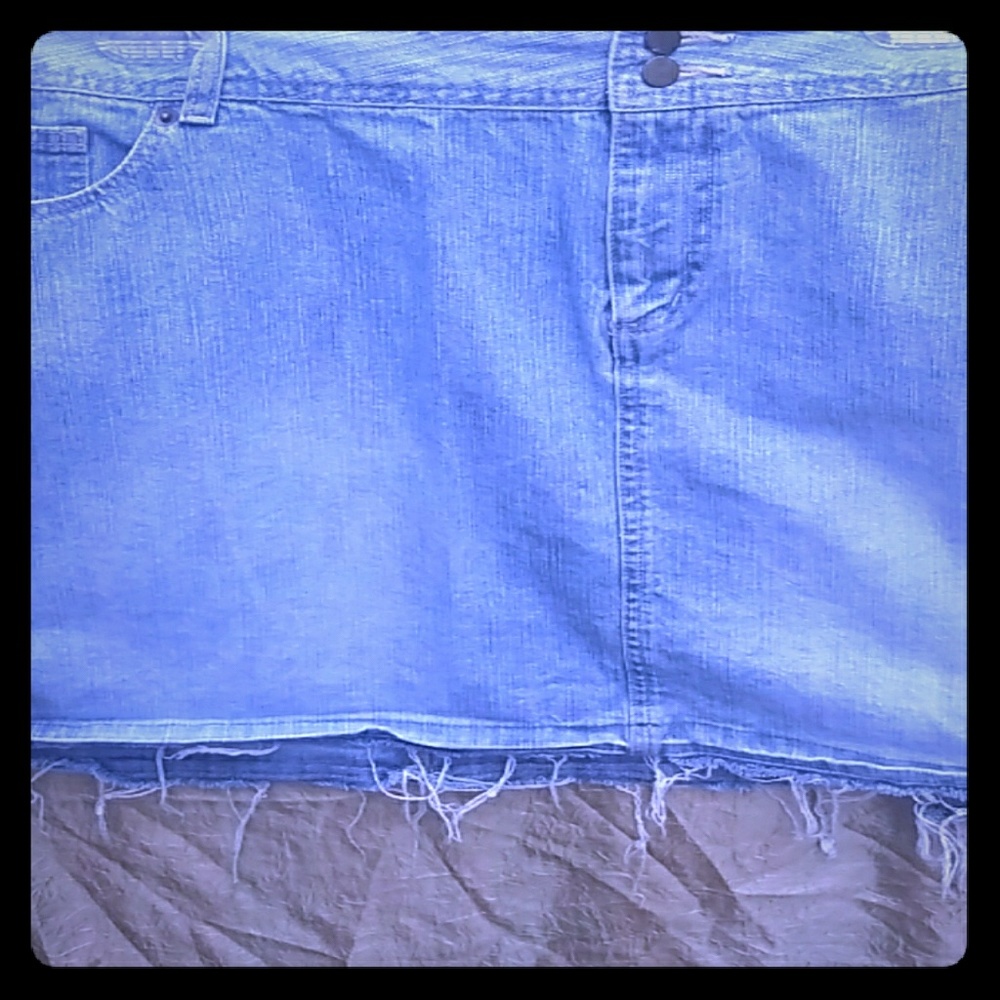 Denim skirt